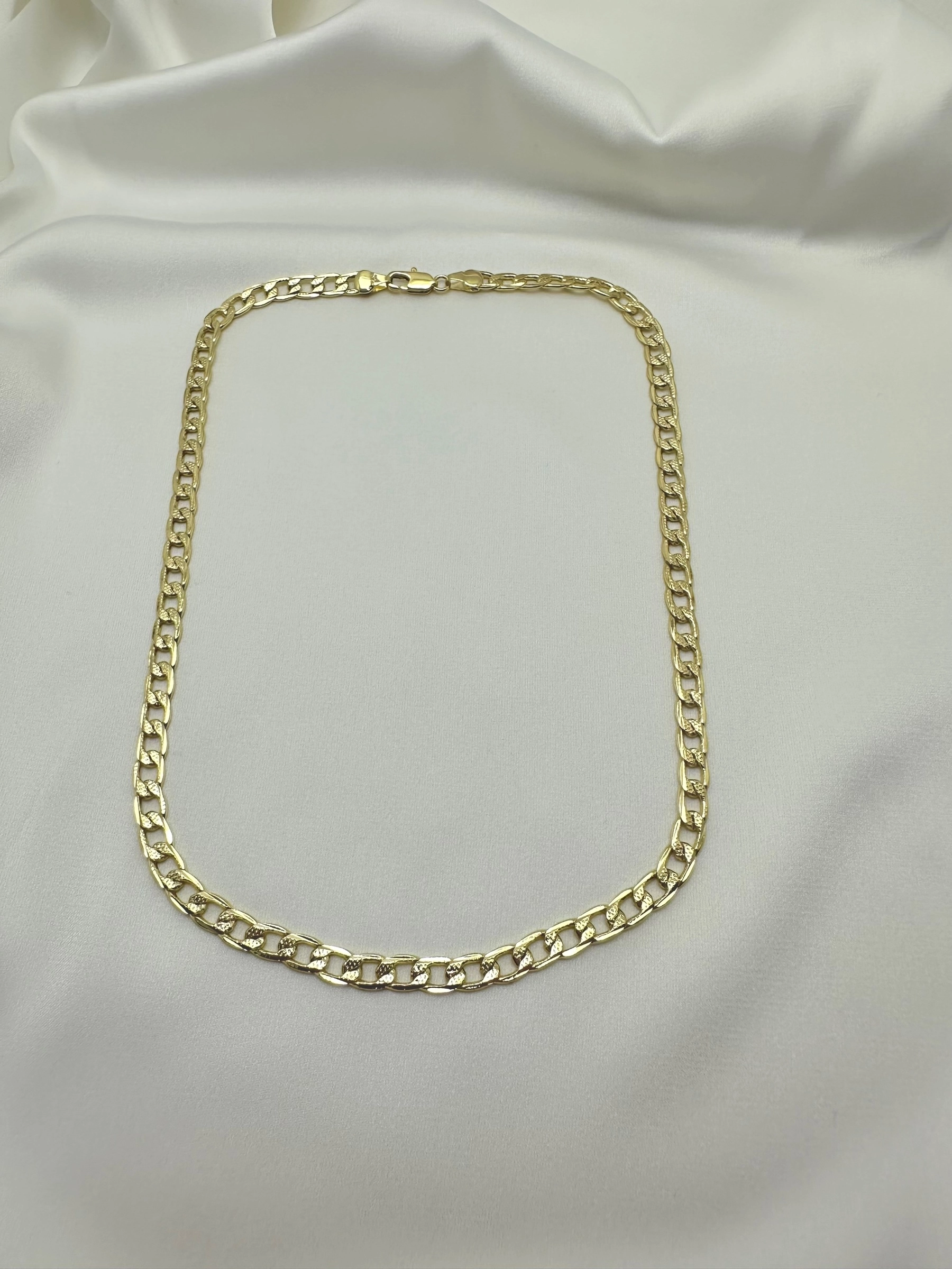 DESENLİ İNCE ZİNCİR SET 14 K GOLD RENGİNDE KOLYE KÜPE BİLEKLİK SET