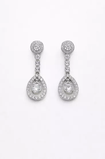 Damla Form Sallantılı Taşlı Küpe | Zarif ve Şık Tasarım