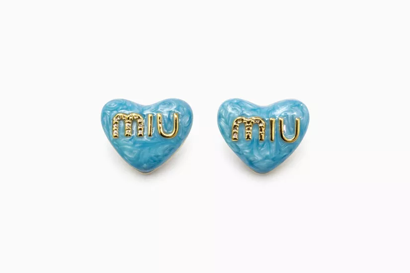 Mavi Kalp Detaylı Miu Miu Taşlı Küpe | SO GOOD